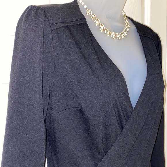 ModCloth Jersey Knit Wrap Dress - Picture 3 of 12